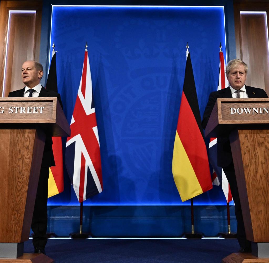 Britain Germany diplomacy politics