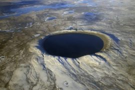 Pinguluit Crater in Canada - one of the cleanest lakes in the world