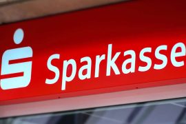 Sparkasse threatens to terminate customers' account due to negative interest rates