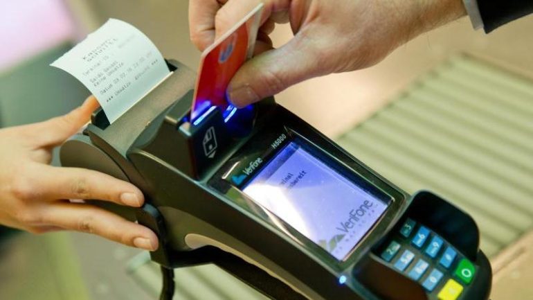Big disruption!  EC card payment is not possible in many supermarkets