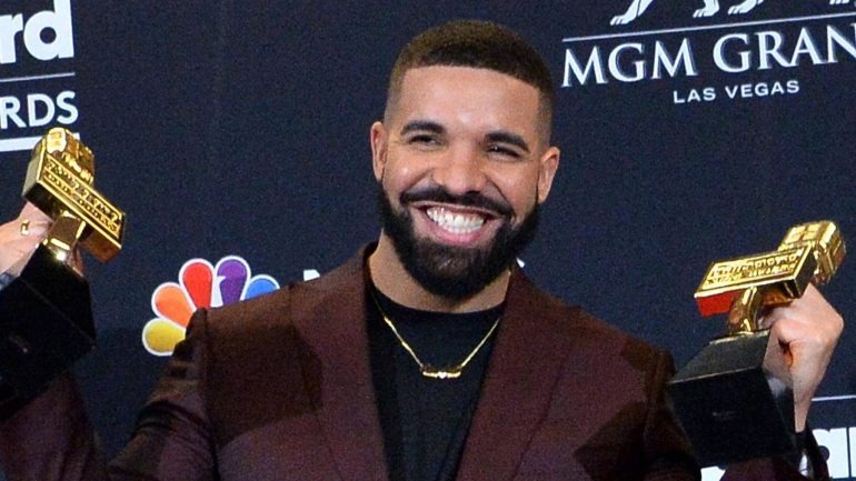 Rap superstar Drake celebrates Alfonso Davis after dream goal for Canada