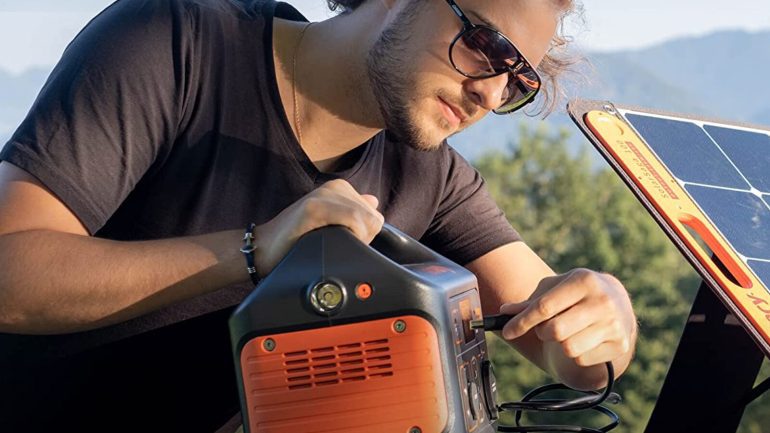 Solar generators in Prime Day deal: Amazon slashes Jacari power station by about €190 - offers and options