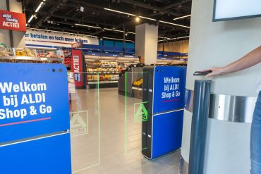 In the first branch in the Netherlands: ALDI eliminated cashiers!  ,  life and wisdom