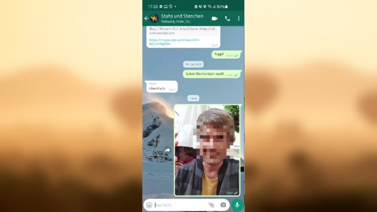 WhatsApp: So you can pixelate faces in photos