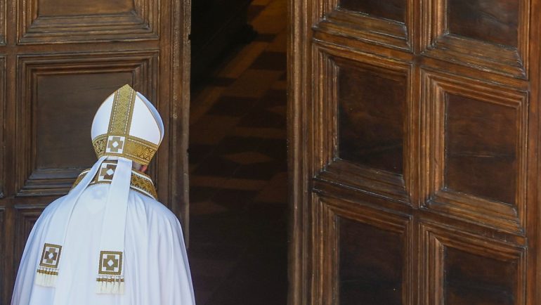 Will Pope Francis resign?  Pontifex Meets With All 200 Cardinals