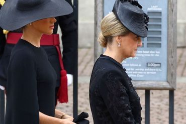 This strict dress code applies to the Queen's state funeral
