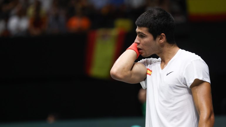 Davis Cup: Carlos Alcaraz lost to Felix Auger-Aliassim - Spain was stunned to participate in the final