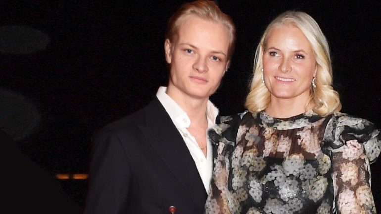 Mate-Marit's son in bed - girlfriend shares intimate footage of Marius Borg Hoibyo