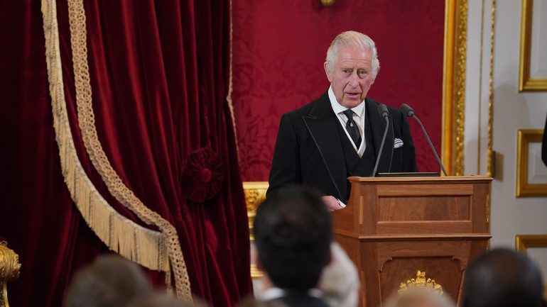 Province of Quebec in Canada: Lawmakers refuse to swear oath to King Charles III.