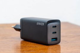 Smart charger with 120 watts: The tiny Anker 737 fills up even the big notebook