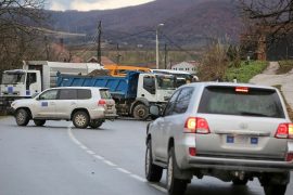 Borrell warns of escalation: Vucic calls on Serbian troops in Kosovo